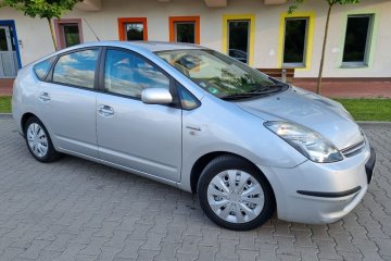 Toyota Prius 2 Klima Kamera Pewny Przbieg