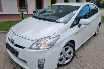 III 1.8 Hybrid Pewny Przebieg SERWIS ASO Toyota Bezwypadek