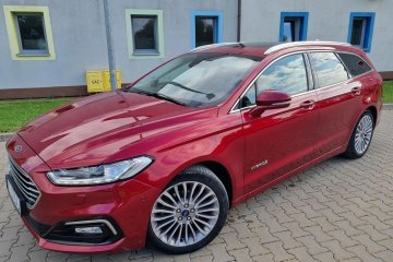 2.0 Hybrid Titanium Business Full LED Skóra Panorama Serwis
